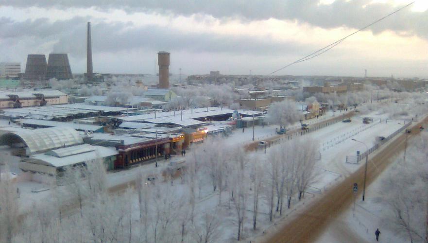 Жители Байконыра просят передать одну из школ для обучения по казахстанской программе