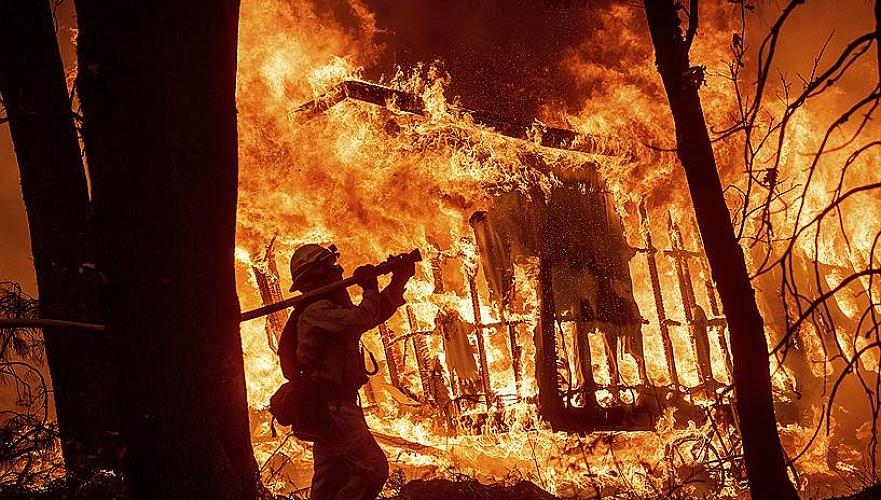 Более 70 человек погибли при пожарах на севере Калифорнии