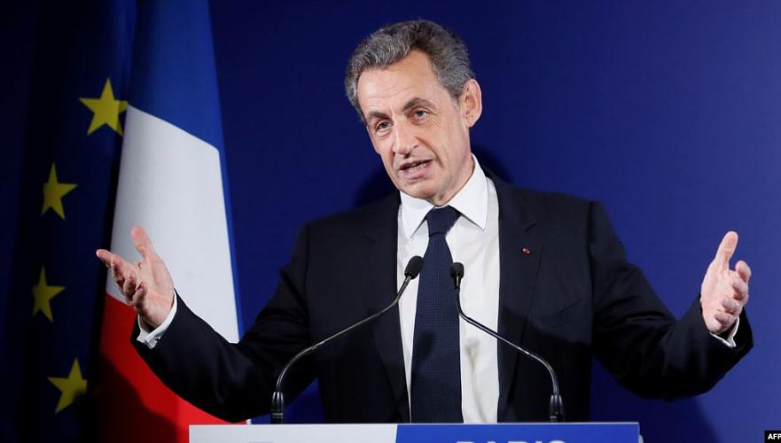 Экс-президент Франции Николя Саркози предстанет перед судом по обвинению в коррупции