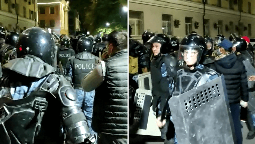 Появились кадры перехода спецназа на сторону протестующих в Бишкеке
