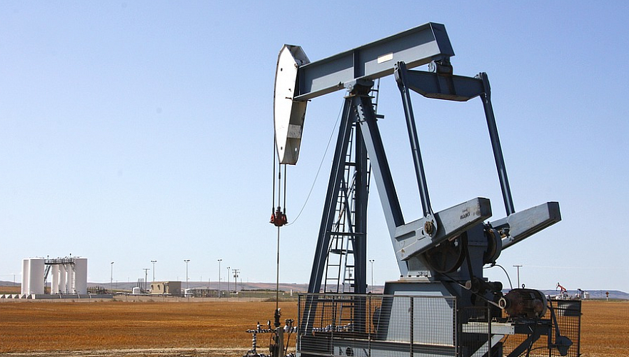 Прогноз цен на нефть на 2023 год представили эксперты финансового рынка Казахстана