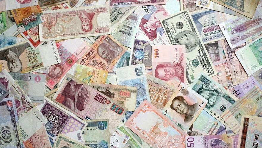 Официальные рыночные курсы валют на 23 сентября установил Нацбанк Казахстана
