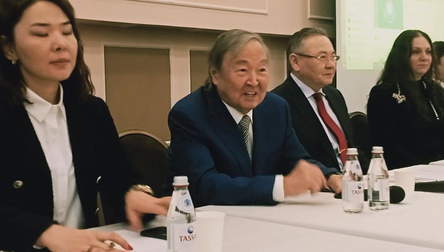 Сулейменов: В Казахстане необходимо увеличить число рабочих мест 