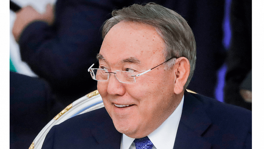 Представители Назарбаева вновь настаивают на его статусе «лидера нации» – «елбасы»