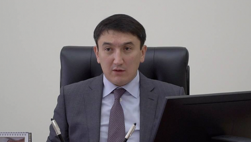 Минэнерго Казахстана обещает не ограничивать подачу электроэнергии «белым» майнерам
