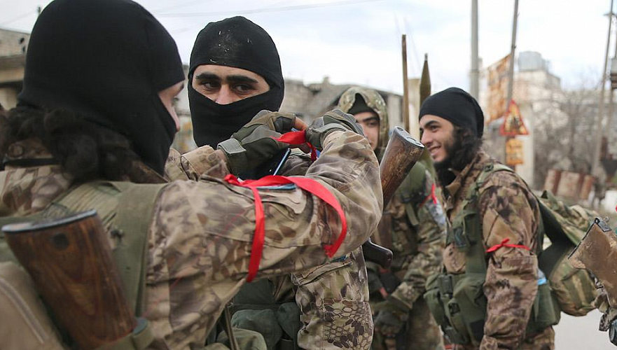 Сирийские исламисты из Турции участвуют в конфликте в Нагорном Карабахе – Макрон