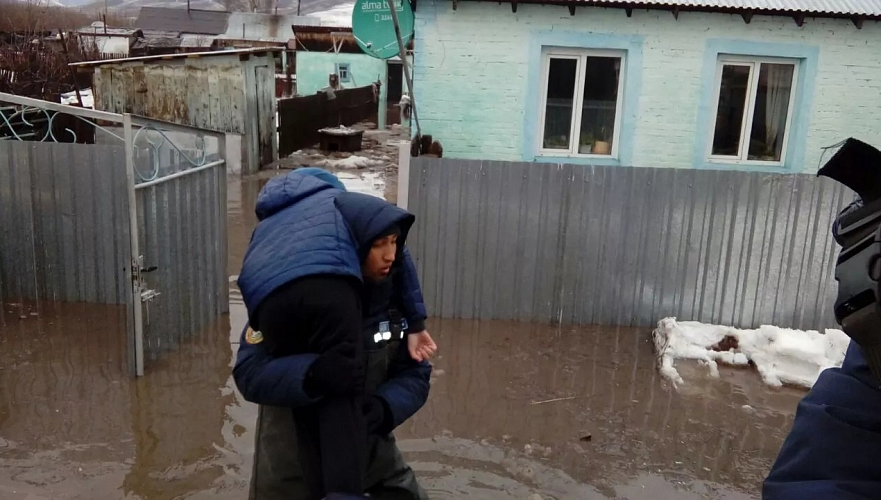 Почти 30 эвакуационных пунктов создано для 14 тыс. жителей паводкоопасных участков Уральска