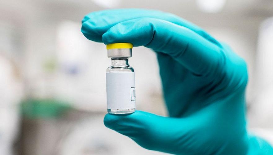 Информация о поставках в Казахстан вакцин HayatVax и CoronaVac появится в августе