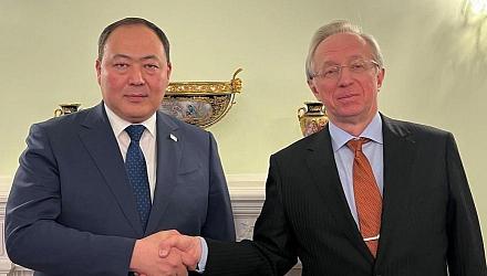  Diplomats of Kazakhstan and Russia held political consultations