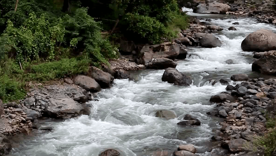 Подъем уровней воды ожидается на горных реках близ Алматы, а также в двух областях