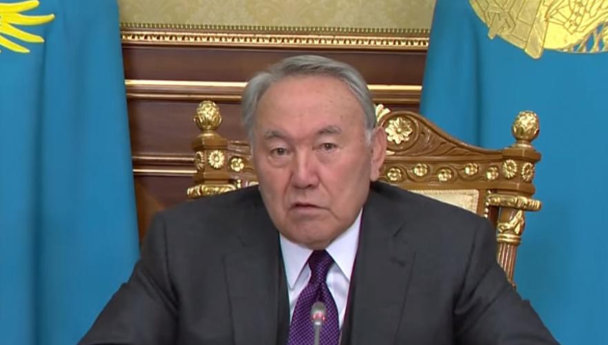 Прекратить приглашать и «ставить на ковер» главу Нацбанка РК и министров потребовал от депутатов Назарбаев