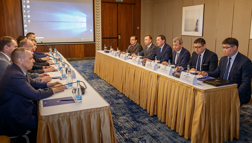 Аппараты совбезов Казахстана и России провели расширенные консультации в Нур-Султане