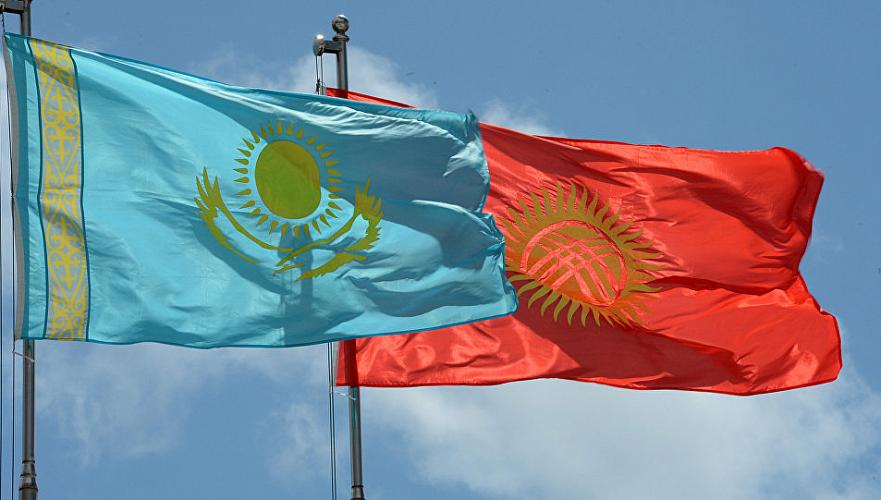 Кыргызстан готовит ноту протеста Казахстану в связи с тотальными проверками кыргызстанцев в аэропортах РК