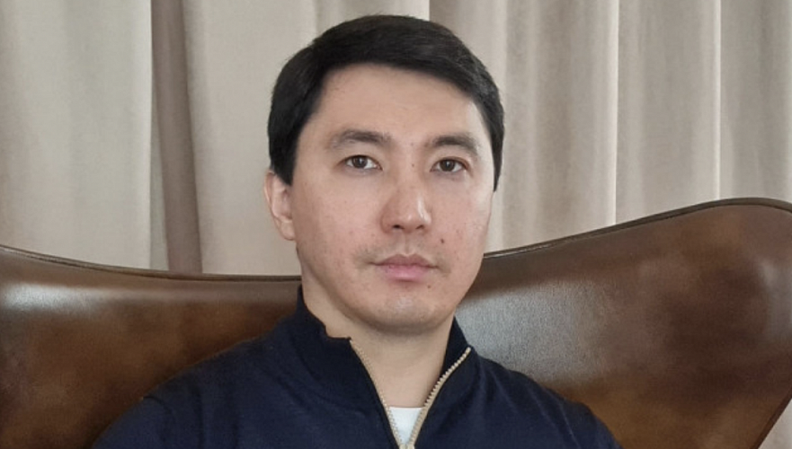 Экс-депутату маслихата Алматы Кайрату Кудайбергену продлили срок содержания под стражей 