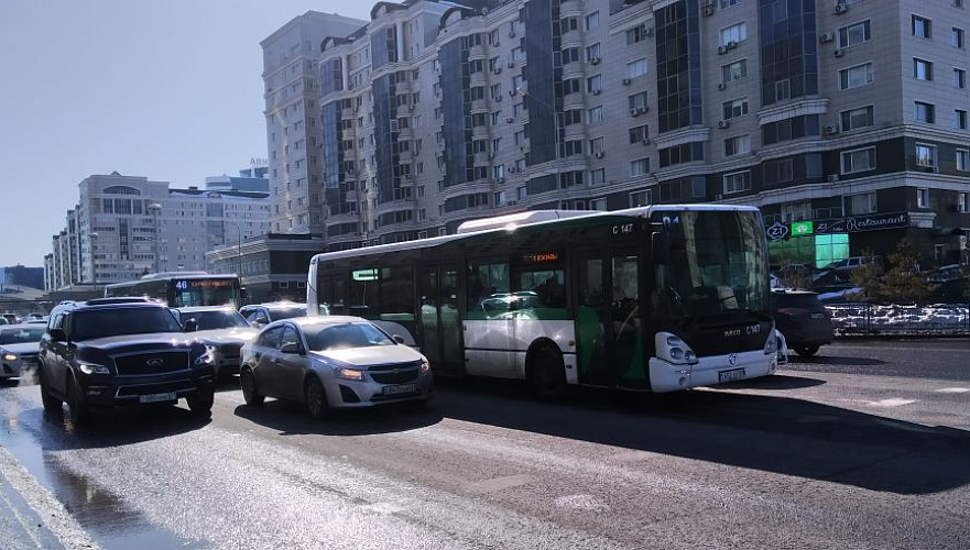 Еще на 15 участках улиц Нур-Султана планируют внедрить выделенные автобусные полосы