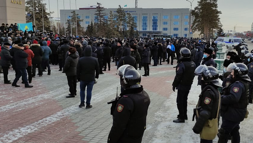 Призывы к захвату власти и терроризм вменяют троим задержанным в Павлодарской области