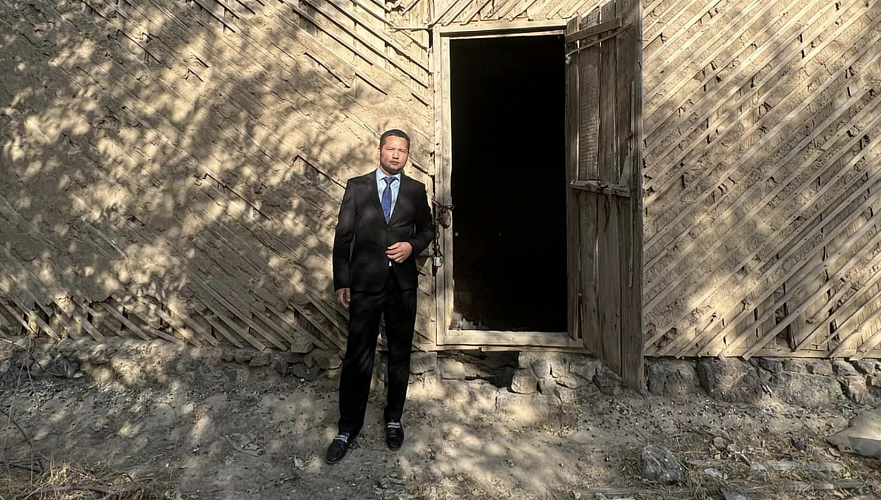 Кыргызстанский музыкант опознал полицейских подозреваемых в январских пытках в Алматы
