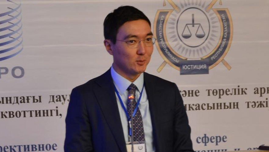 АДГС о членстве вице-министра Мадалиева в Нью-Йоркской коллегии адвокатов: Это запрещено