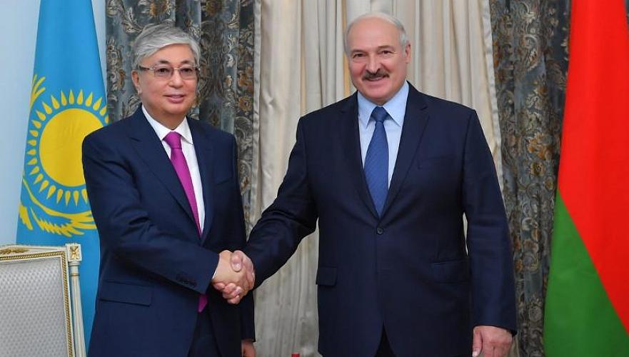 Токаев поздравил Лукашенко с переизбранием на пост президента Беларуси