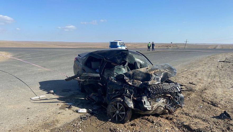 Семейная пара иностранцев попала в смертельную аварию в Актюбинской области