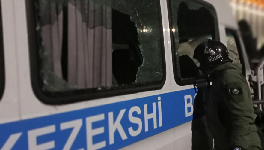 Семь уголовных дел расследуют против начальников департаментов полиции и КНБ Казахстана