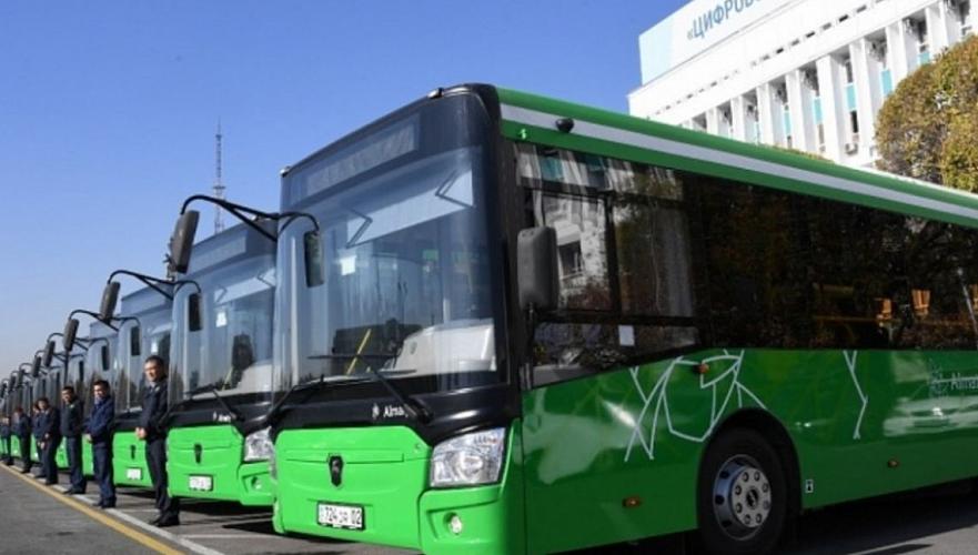 Власти Алматы признали нехватку автобусов