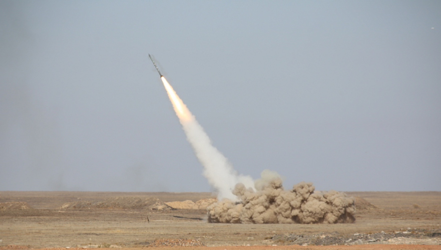 Россия произвела учебный пуск ракеты «Искандер» на полигоне в Карагандинской области