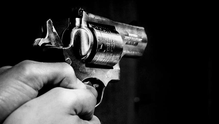 Военнослужащий подозревается в продаже травматического пистолета в Жетысу