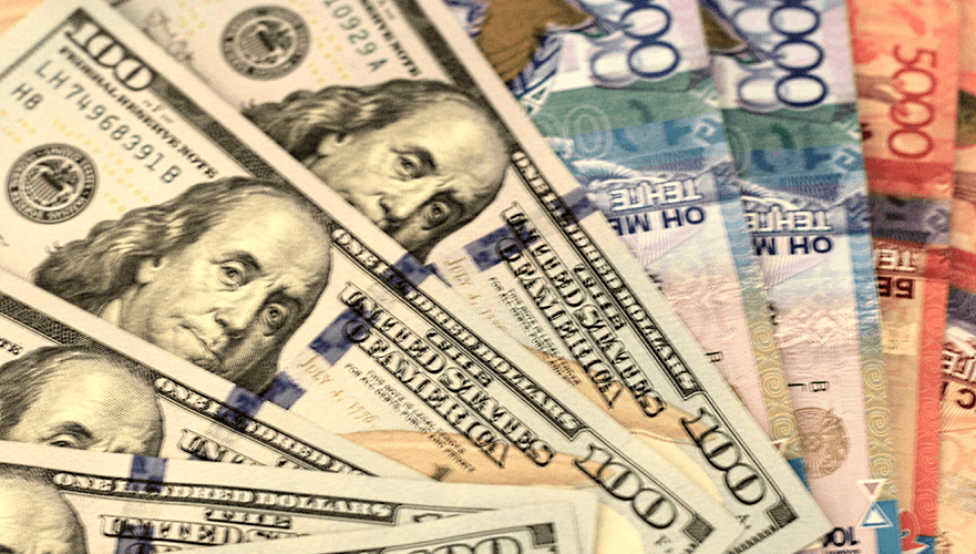 Нацкомпаниям поручено продать часть экспортной выручки на валютном рынке Казахстана