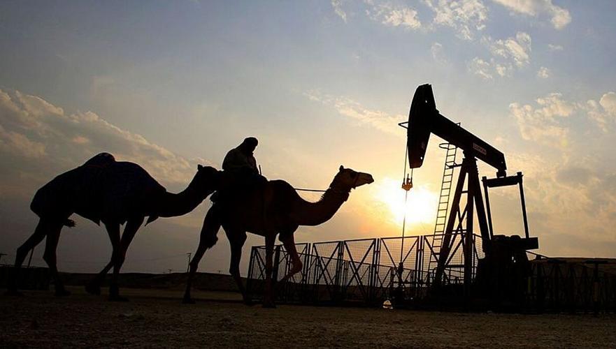 Странам Персидского залива понадобится 10 лет для избавления от нефтезависимости - Moody’s