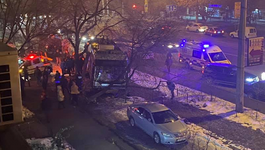 Резкое ухудшение здоровья водителя троллейбуса назвали причиной смертельного ДТП в Алматы