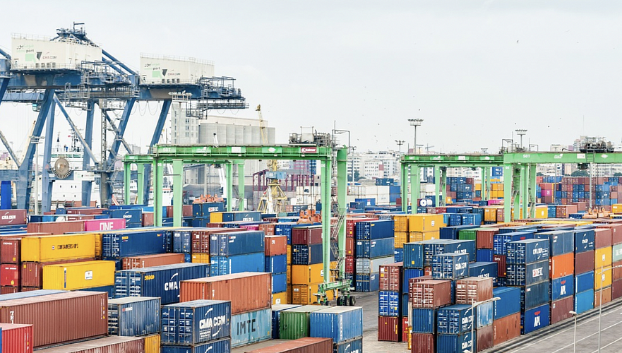 Т10,4 млрд планируется вложить в контейнерный хаб в морском порту Актау