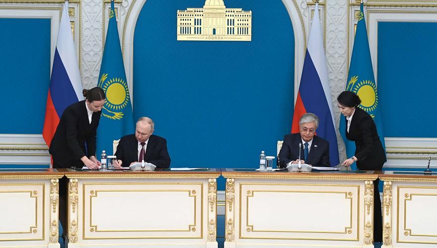 Ряд документов по ТЭЦ и другим проектам подписали по итогам встречи Токаева с Путиным