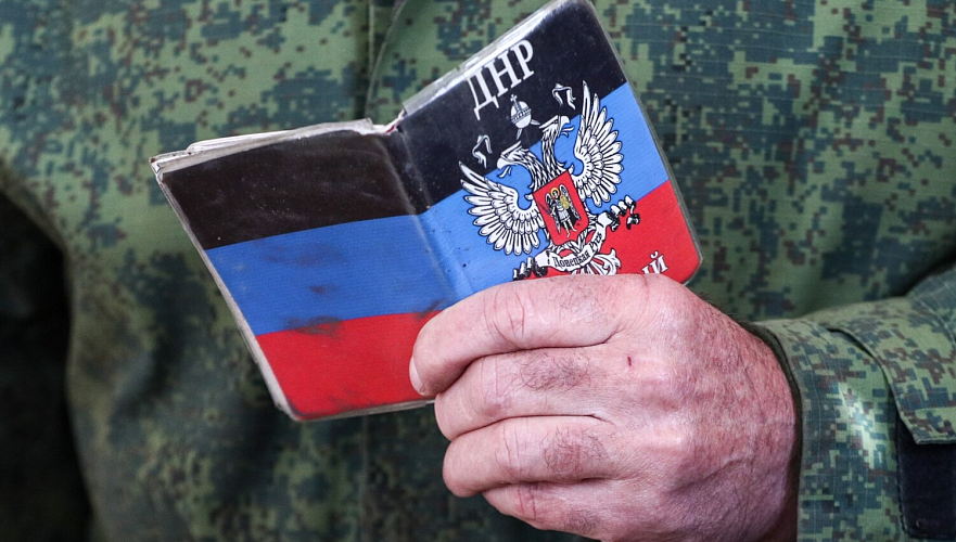 Россия признала независимость самоназванных ДНР и ЛНР, и начала ввод войск в Украину