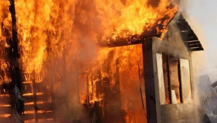 Обгоревшее тело обнаружено после пожара в частном доме в Уральске