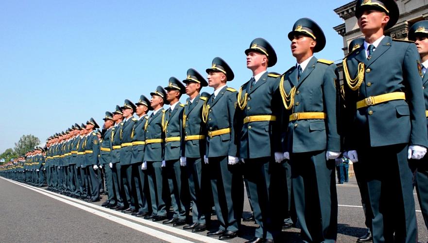 Высокопоставленные военные Казахстана подозреваются в получении взяток 