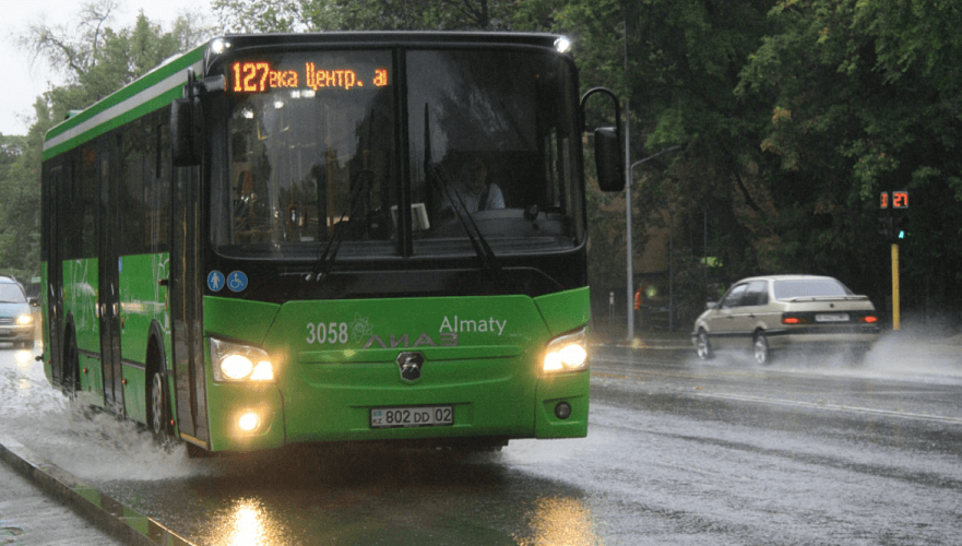 Стало известно о банкротстве обслуживавшей сферу перевозок в Алматы компании Green Bus