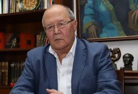 Мурат Ауэзов награжден Золотой медалью Союза журналистов Казахстана 