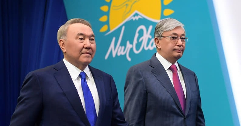 Назарбаев остается в Казахстане, борьба за власть продолжается – The Guardian