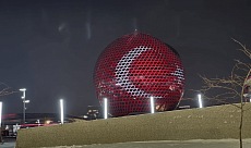 Шар EXPO в Астане окрасился в цвет турецкого флага в знак солидарности с Турцией