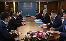 Токаев встретился с президентом Азиатского банка развития
