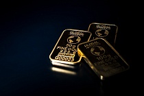 Цена на золото снизилась по итогам вечернего межбанковского фиксинга в Лондоне во вторник