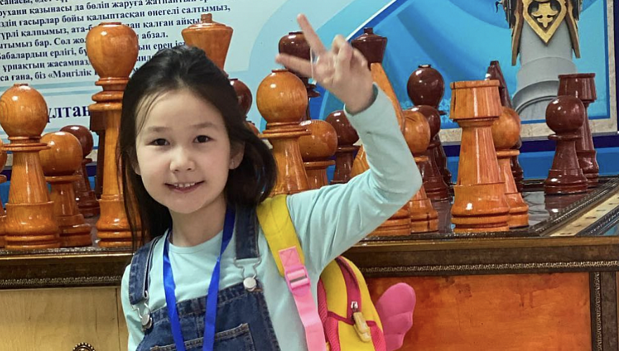 Восьмилетняя казахстанка стала победителем международной премии FIDE