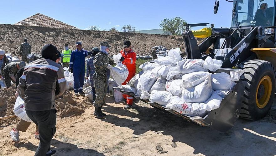 Бизнесмен и меценат Мухамед Избастин выделил Т450 млн на борьбу с паводками